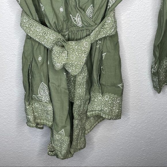 Faithfull Shorts Romper Green‎ - Picture 7 of 10